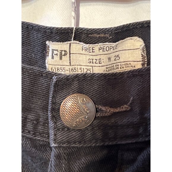 Free People Womens Black Distressed Denim Cutoff Shorts W 25 Button Fly Frayed H - Picture 6 of 9